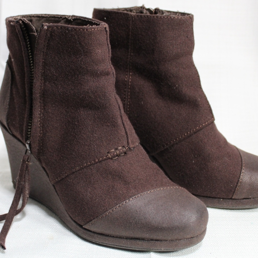 Toms Dark Brown Wedge Boots